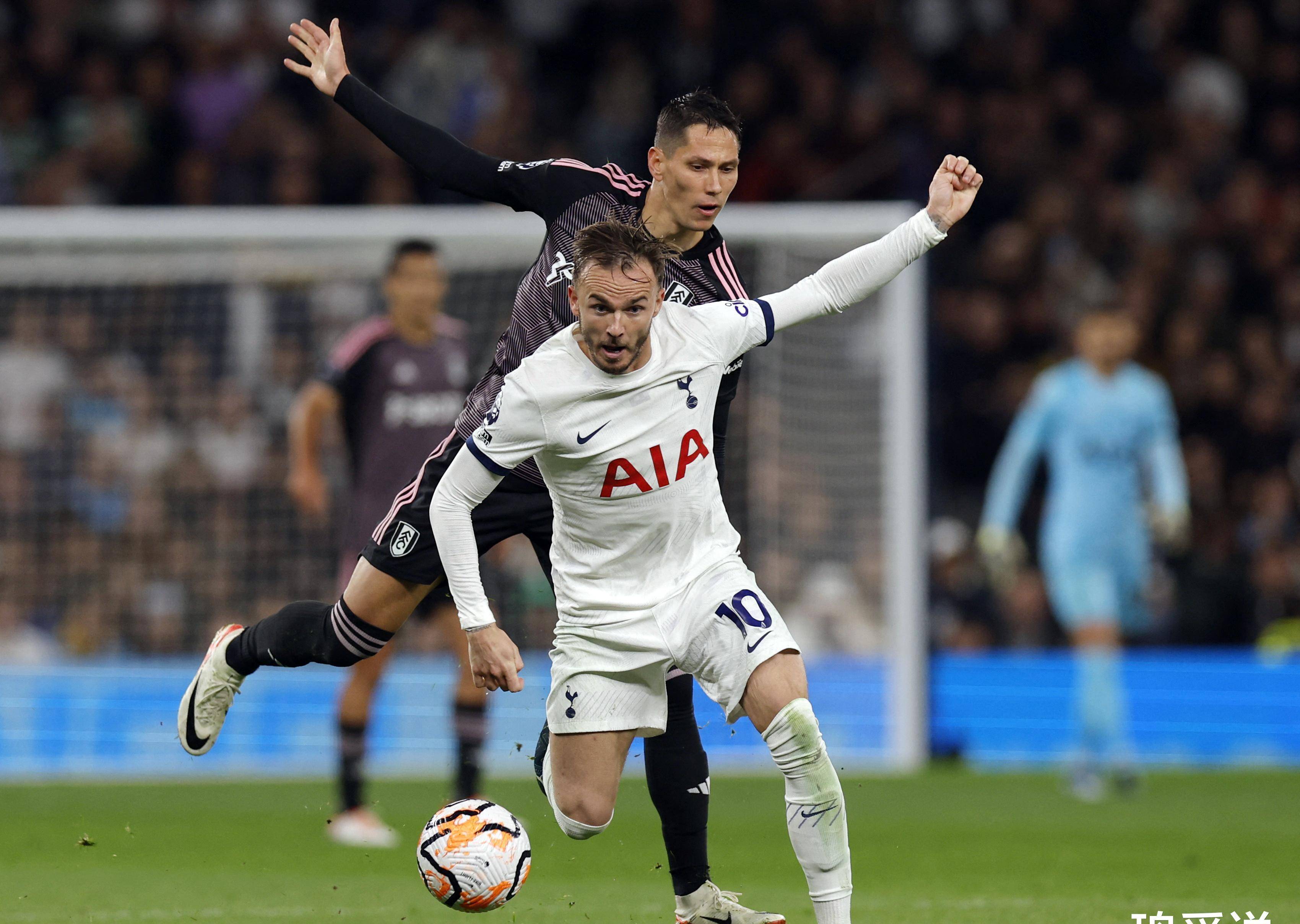 热刺主场告捷伯恩利，重返联赛前六