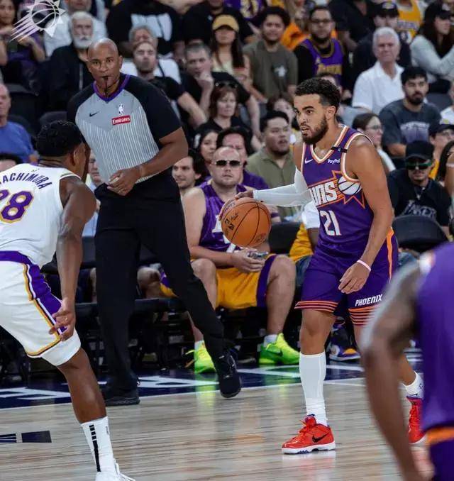 詹姆斯带队逆转太阳，骑士升至东部第三