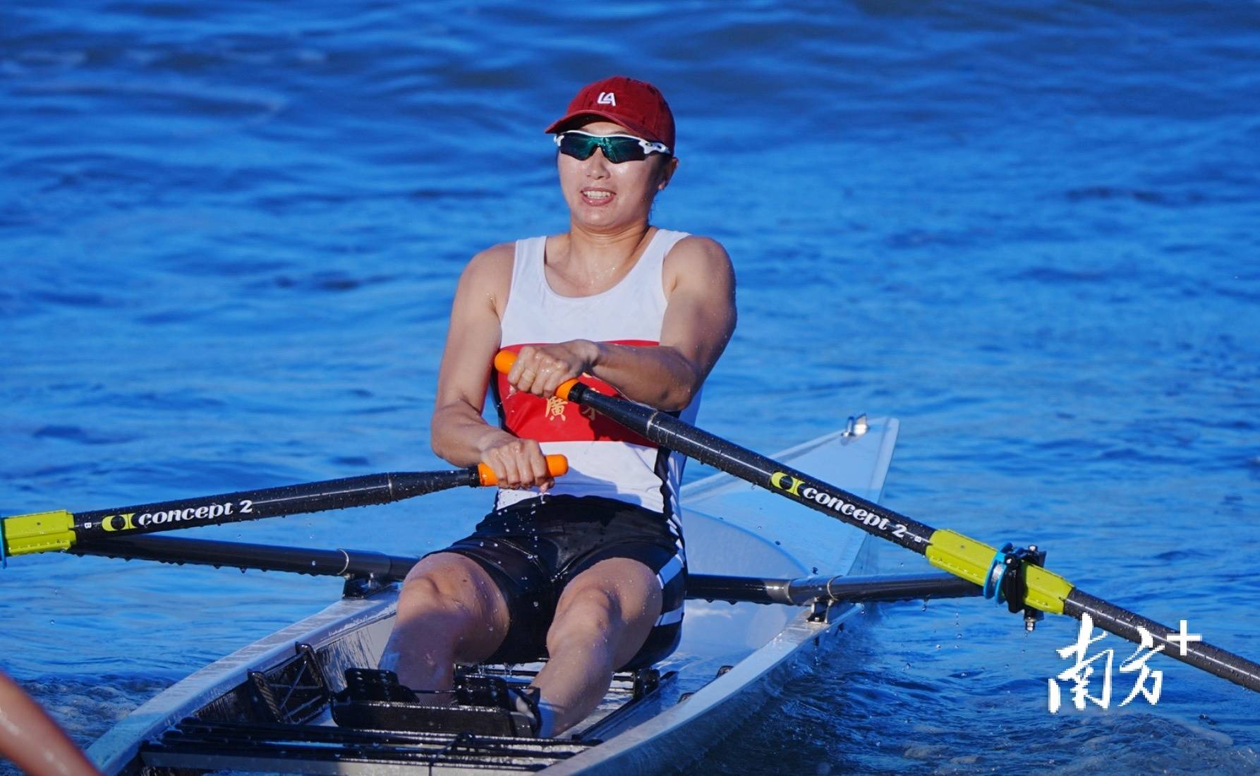 希腊赛艇代表队势如破竹夺冠